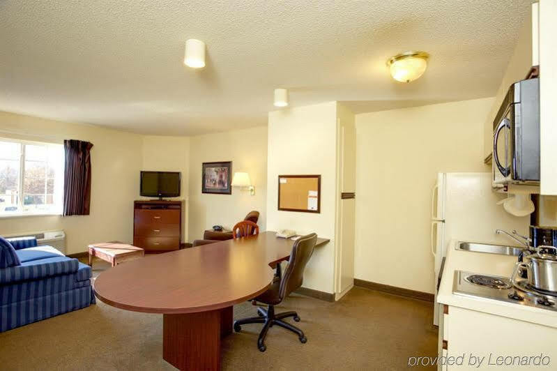 Candlewood - Rtp By Ihg Hotel